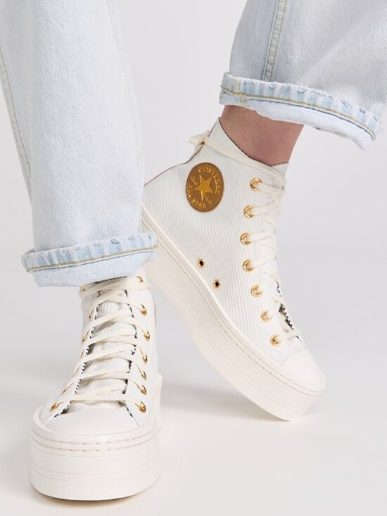 Converse Shoes - Converse Chuck Taylor All Star Lift Platform Women's Sneakers Size 6.5